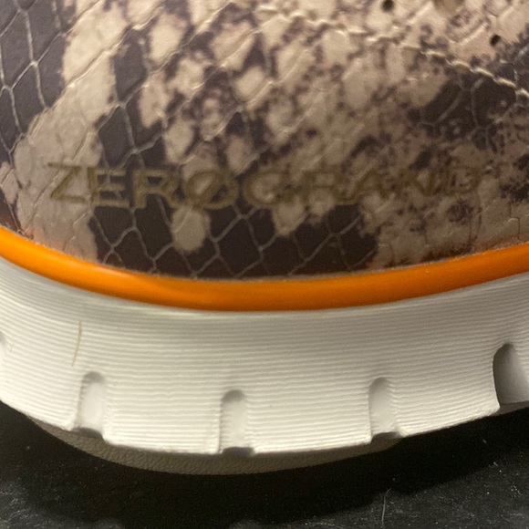 Cole Haan ZEROGRAND Size 10B NWOT - Picture 9 of 11